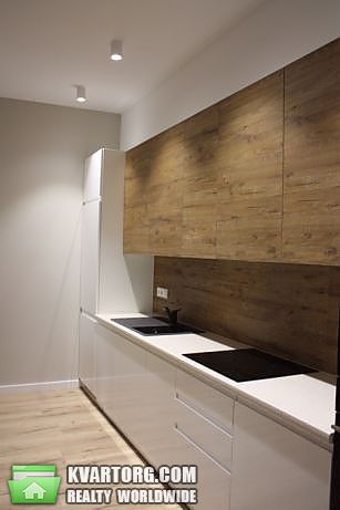 Rent out 2-room apartment. Киев,  Драгомирова — photo 1