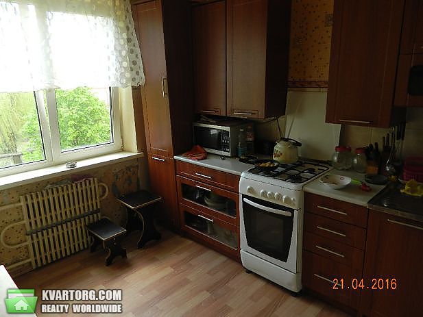Sell 3-room apartment. Днепропетровск, Тополь 3 — photo 1