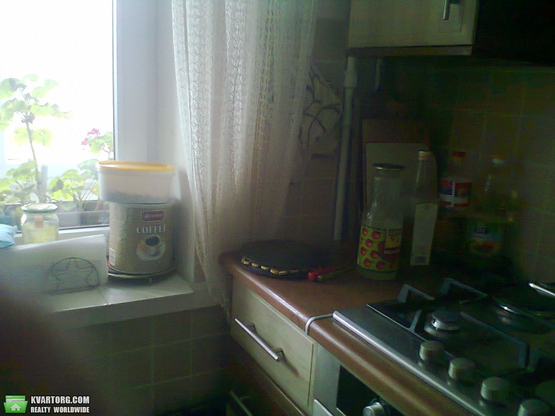 Sell 3-room apartment. Киев, пер.политехнический — photo 1