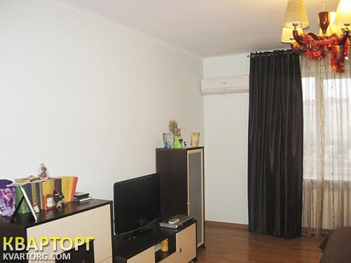 Sell 2-room apartment. Киев,  Тростянецкая — photo 2