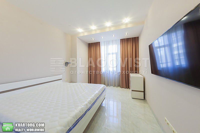 Rent out 2-room apartment. Киев,  Барбюса — photo 4