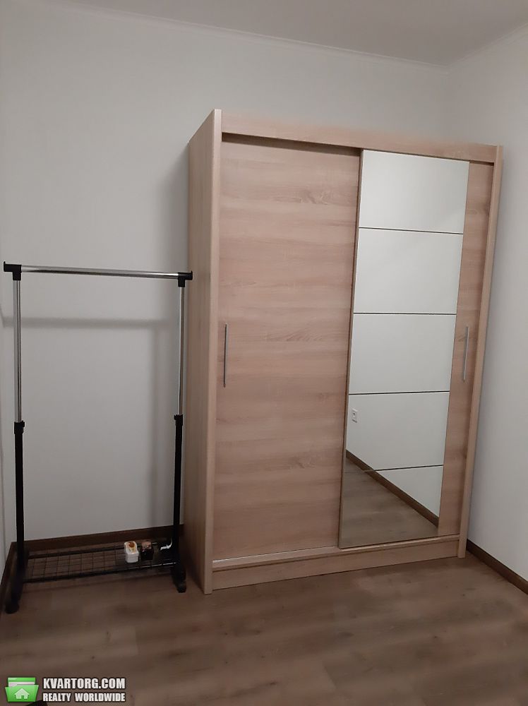 Rent out 1-room apartment. Киев, Семьи Кульженко — photo 8