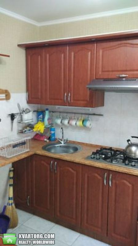 Sell 1-room apartment. Киев,  Радунская — photo 1