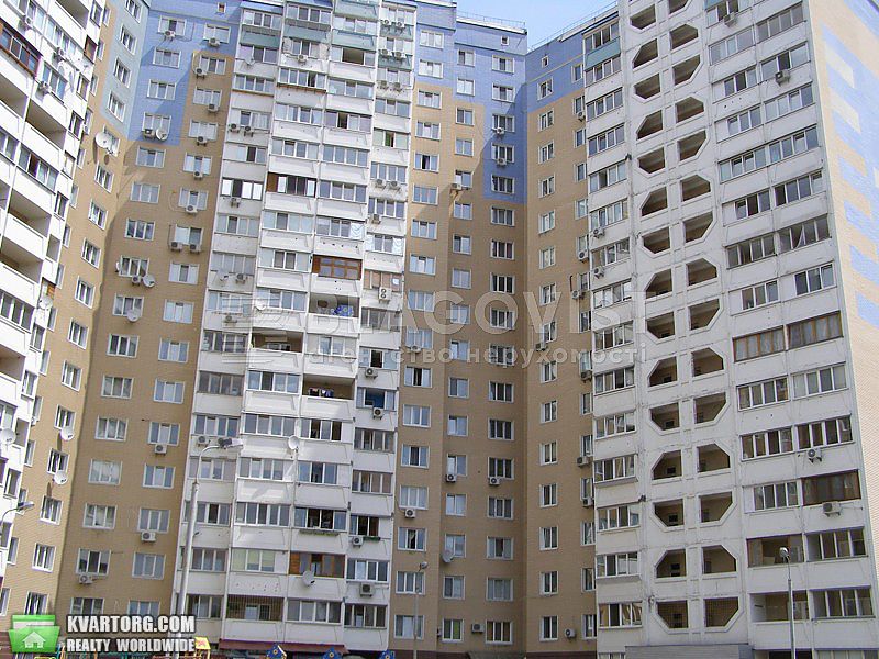 Sell 3-room apartment. Киев,  Харьковское шоссе — photo 1