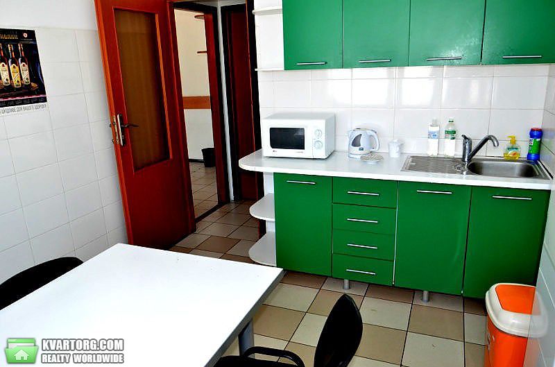 Rent out office. Киев, ул. Новоконстантиновская — photo 6
