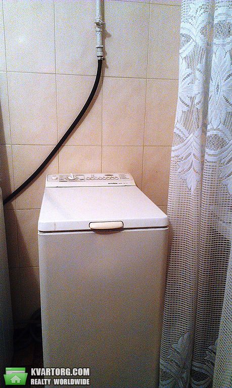 Rent out 3-room apartment. Киев,  Королева пр — photo 8