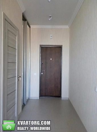 Rent out 1-room apartment. Киев,  Харьковское шоссе — photo 6