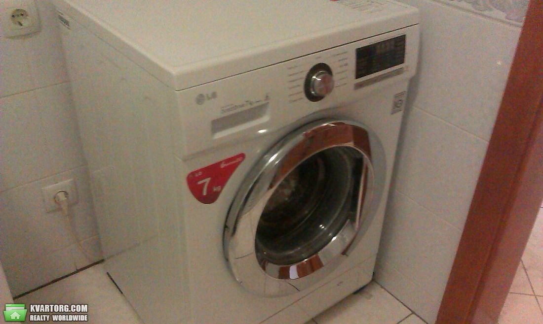 Rent out 2-room apartment. Киев,  Голосеевский пр — photo 8