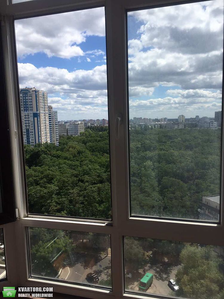 Rent out 1-room apartment. Киев, Сиколского — photo 3