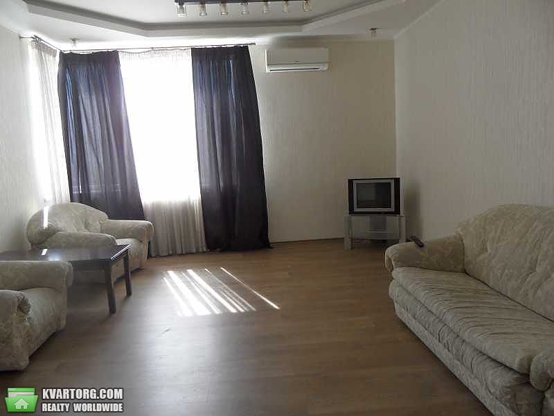 Rent out 3-room apartment. Одесса, Среднефонтанскаяя — photo 7