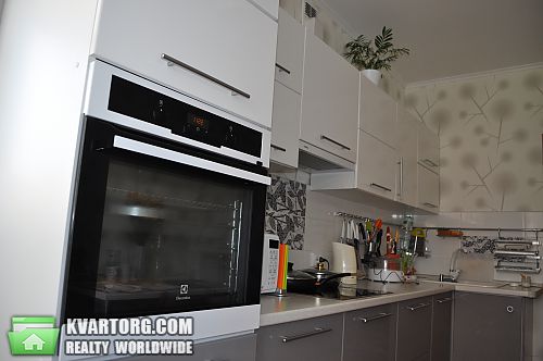 Sell 2-room apartment. Киев, Воскресенская — photo 3