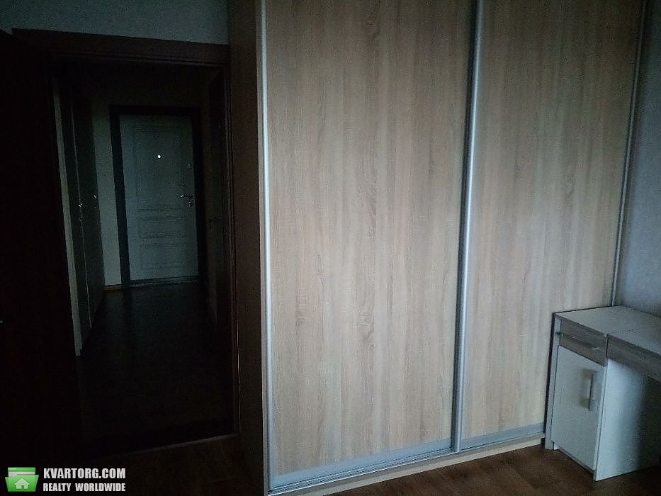 Sell 1-room apartment. Киев,  Глушкова пр — photo 4