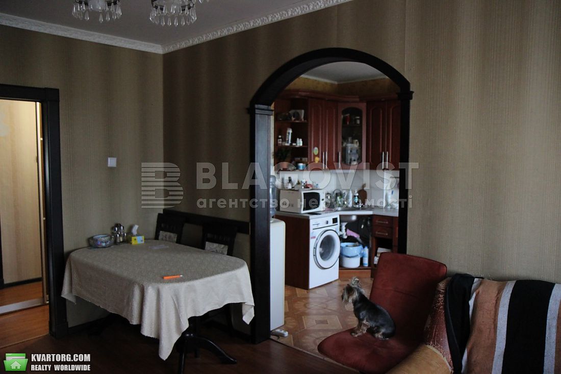 Sell 3-room apartment. Киев,  Харьковское шоссе — photo 1