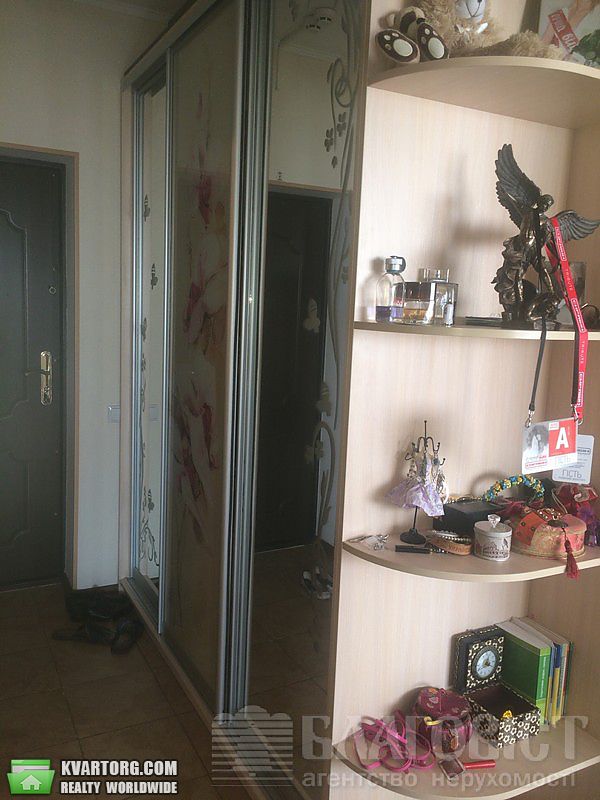 Sell 2-room apartment. Киев,  Воскресенская — photo 8