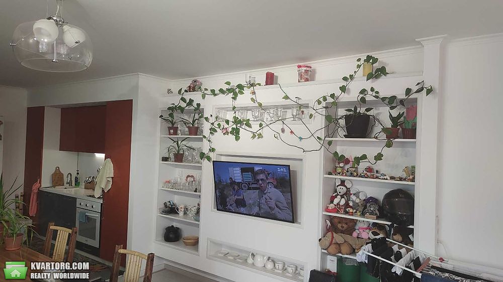 Sell 3-room apartment. Киев,  Алма-Атинская — photo 2