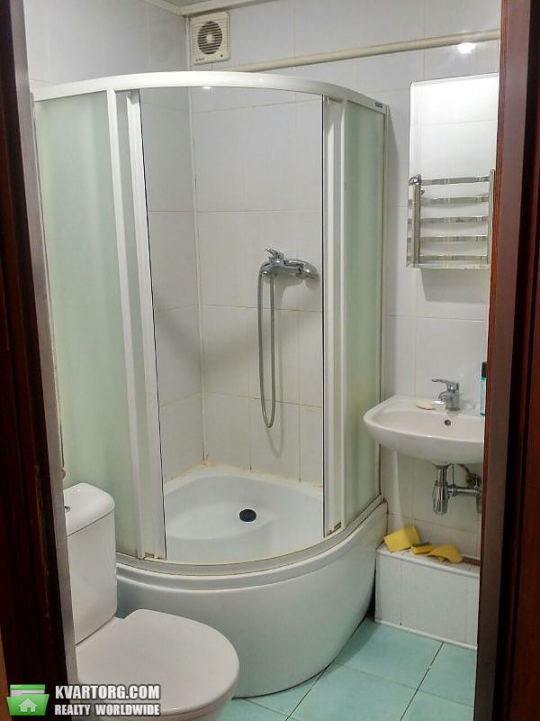 Rent out 1-room apartment. Киев,  Киквидзе — photo 2