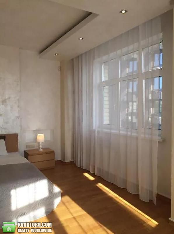 Rent out 3-room apartment. Киев,  Антоновича — photo 3