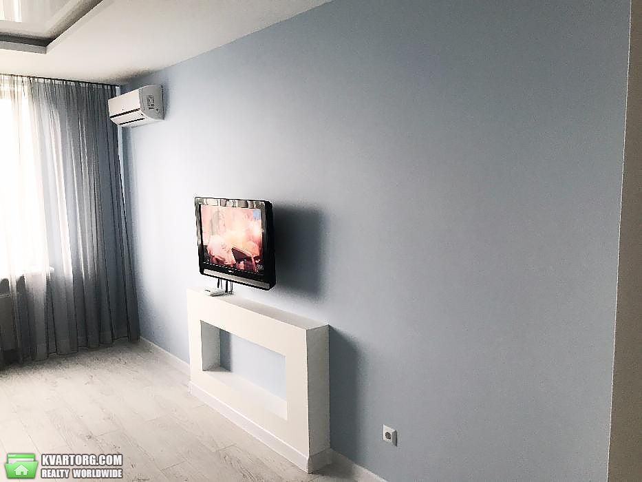 Rent out 2-room apartment. Киев,  Коломиевский пер — photo 2