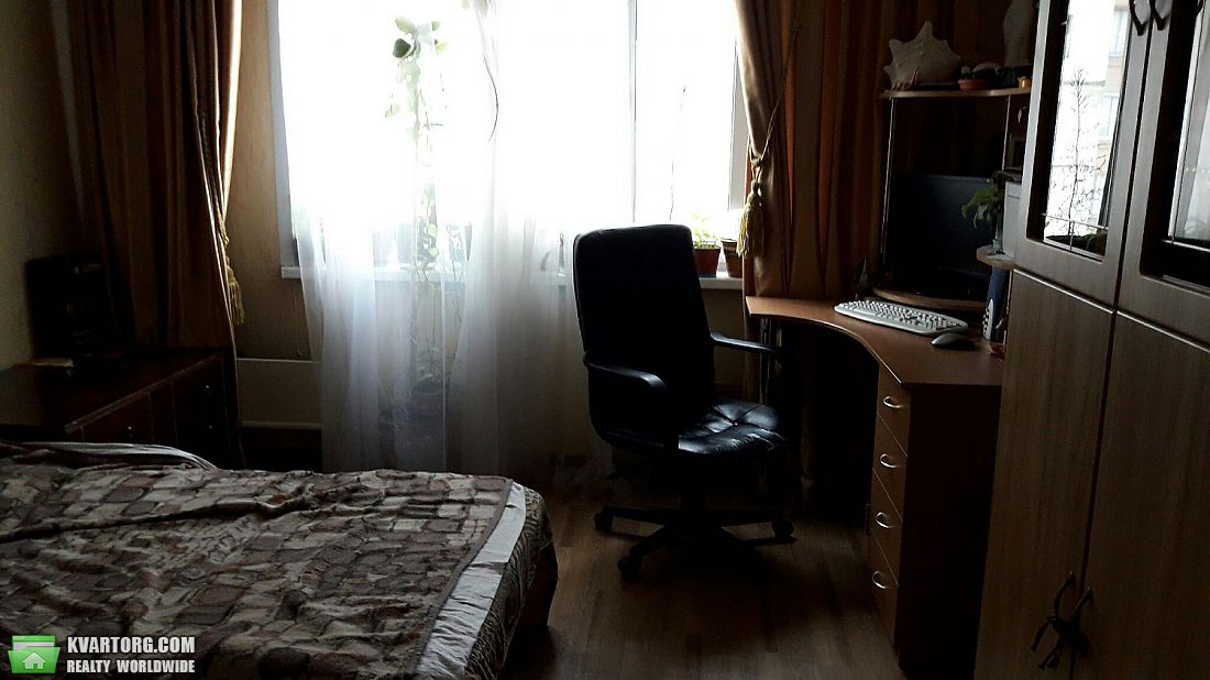 Sell 2-room apartment. Киев, Радужная — photo 1