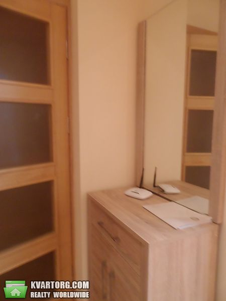 Rent out 2-room apartment. Днепропетровск, 8 марта — photo 2