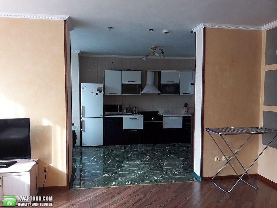 Sell 2-room apartment. Киев,  Срибнокильская — photo 1
