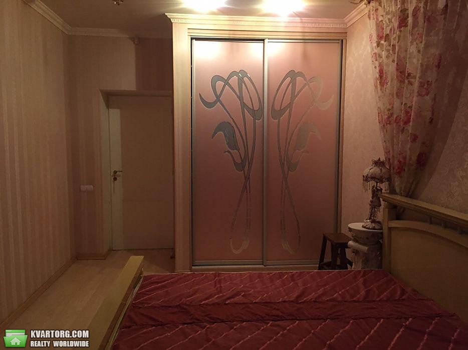 Rent out 3-room apartment. Киев,  Питерская — photo 3