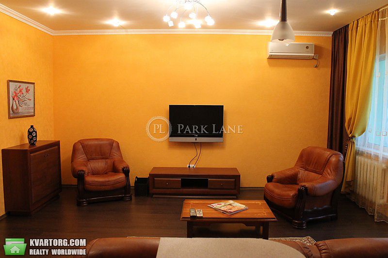 Rent out 1-room apartment. Киев,  Саксаганского — photo 2