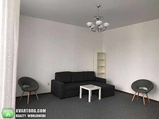 Rent out 3-room apartment. Киев,  Урловская — photo 5