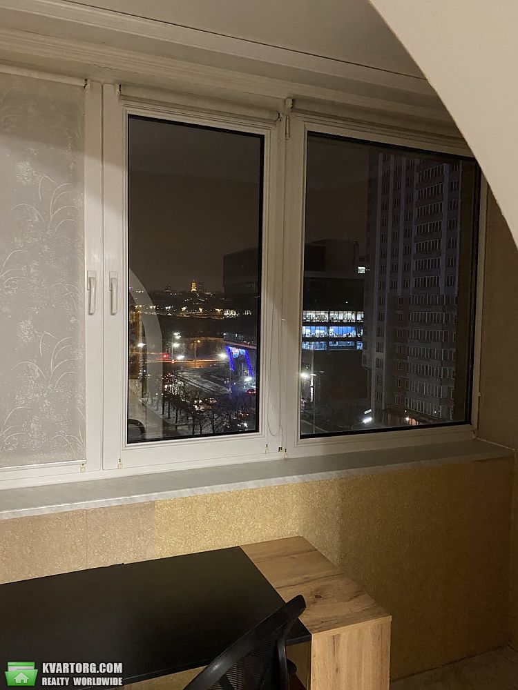 Rent out 1-room apartment. Киев, Тычины — photo 9
