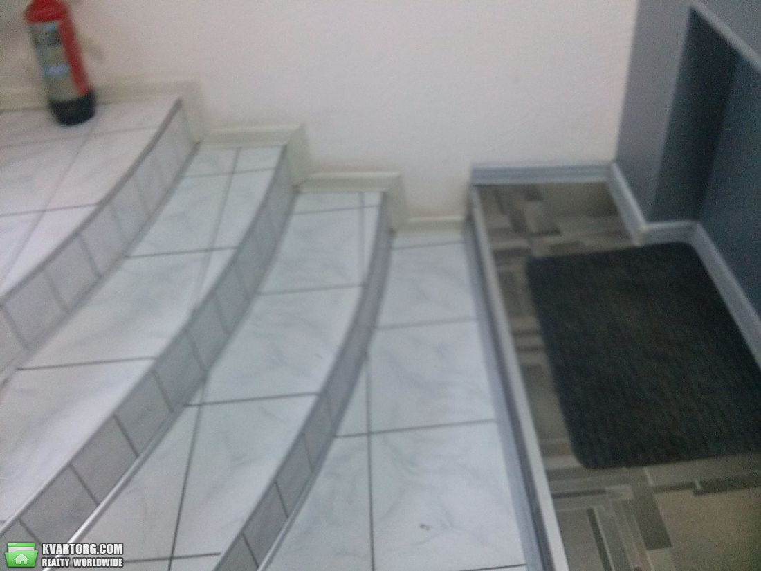 Rent out shop. Одесса, Соборная площадь — photo 3