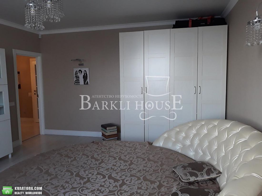 Rent out 2-room apartment. Киев, Сикорского — photo 4
