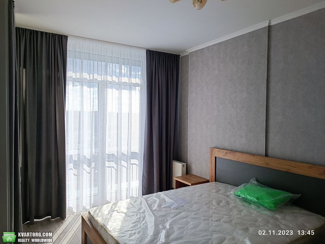 Rent out 1-room apartment. Киев, Зодчих — photo 1