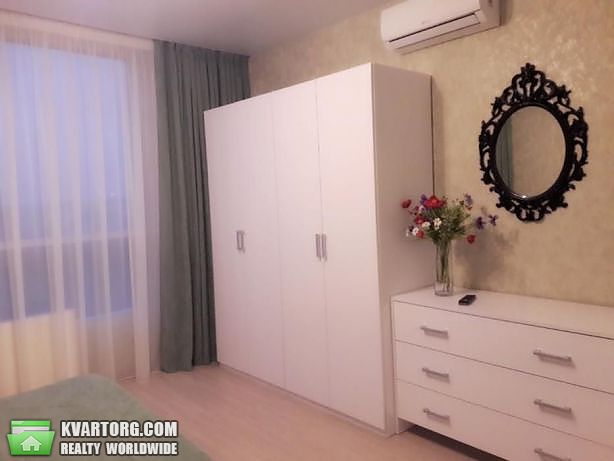 Rent out 2-room apartment. Киев,  Коломиевский пер — photo 8