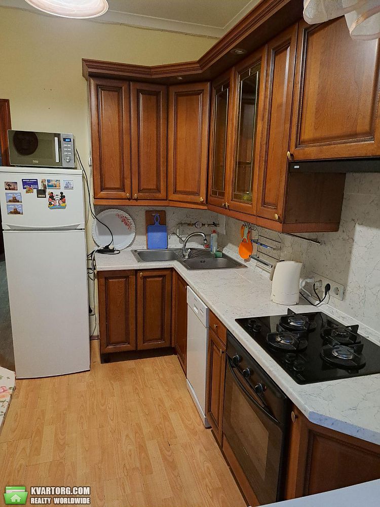 Rent out 2-room apartment. Киев,  Антоновича — photo 8
