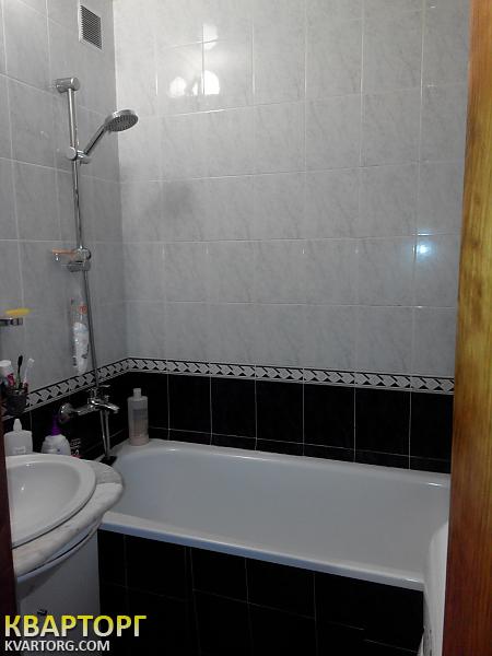 Sell 3-room apartment. Днепропетровск, Героев проспект — photo 2