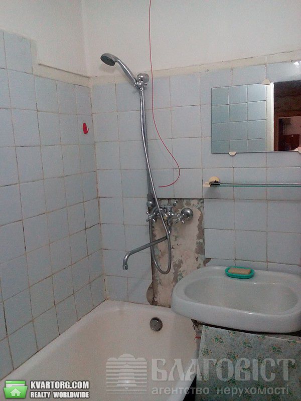 Sell 2-room apartment. Киев,  Ушакова — photo 9