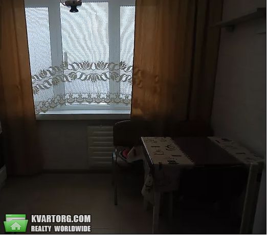 Rent out 1-room apartment. Киев, пр-т Свободы — photo 1