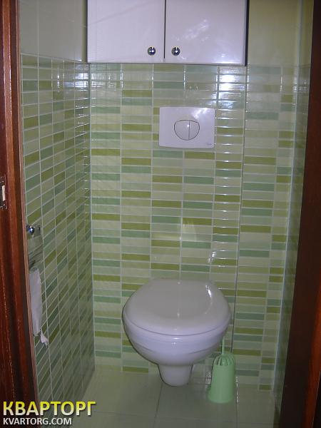 Rent out 2-room apartment. Киев,  Желябова — photo 4