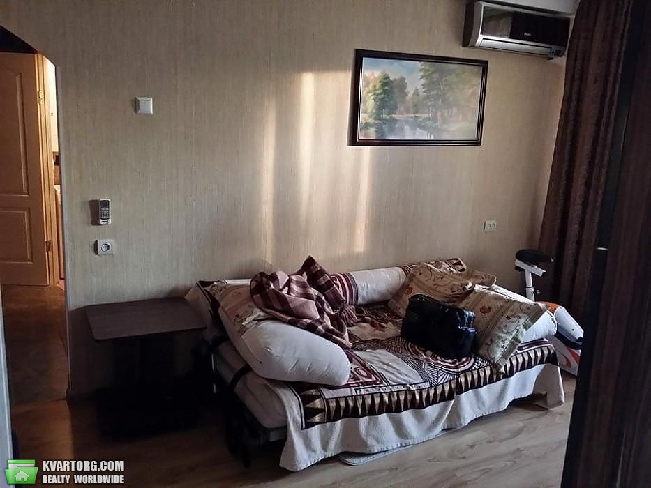 Sell 2-room apartment. Киев,  Карбышева — photo 4