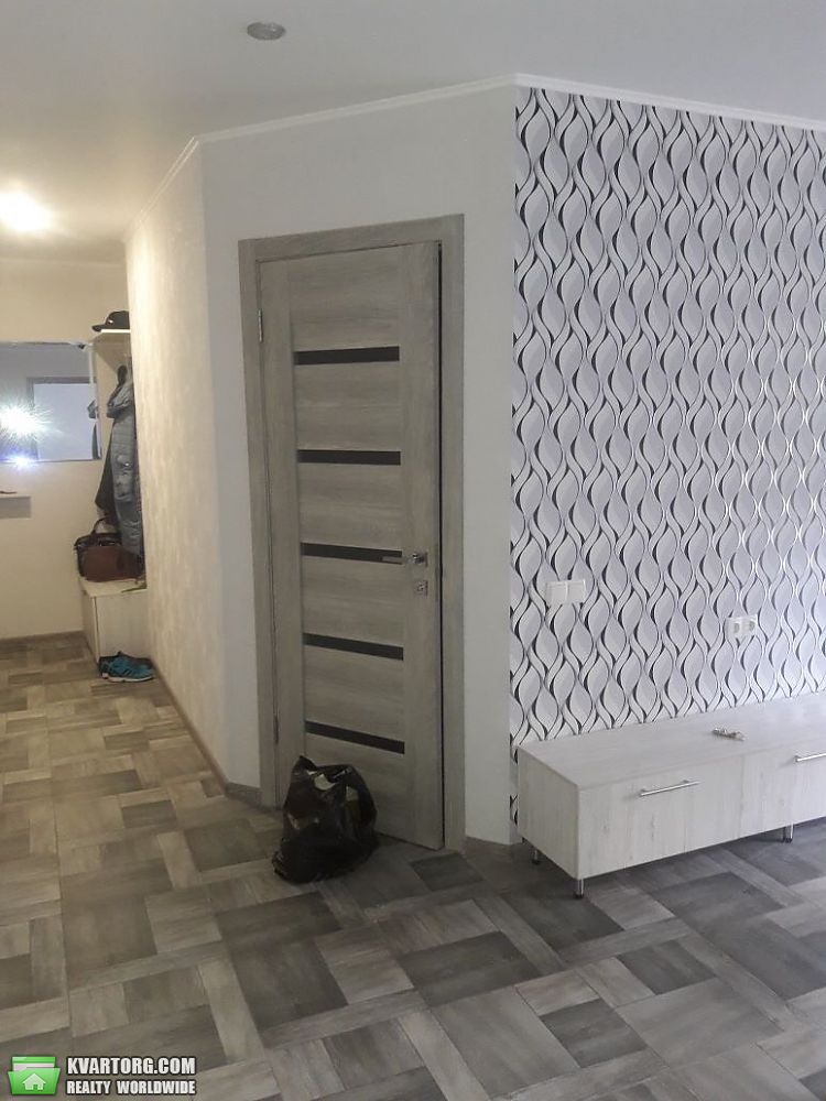 Rent out 2-room apartment. Киев,  Голосеевская — photo 5