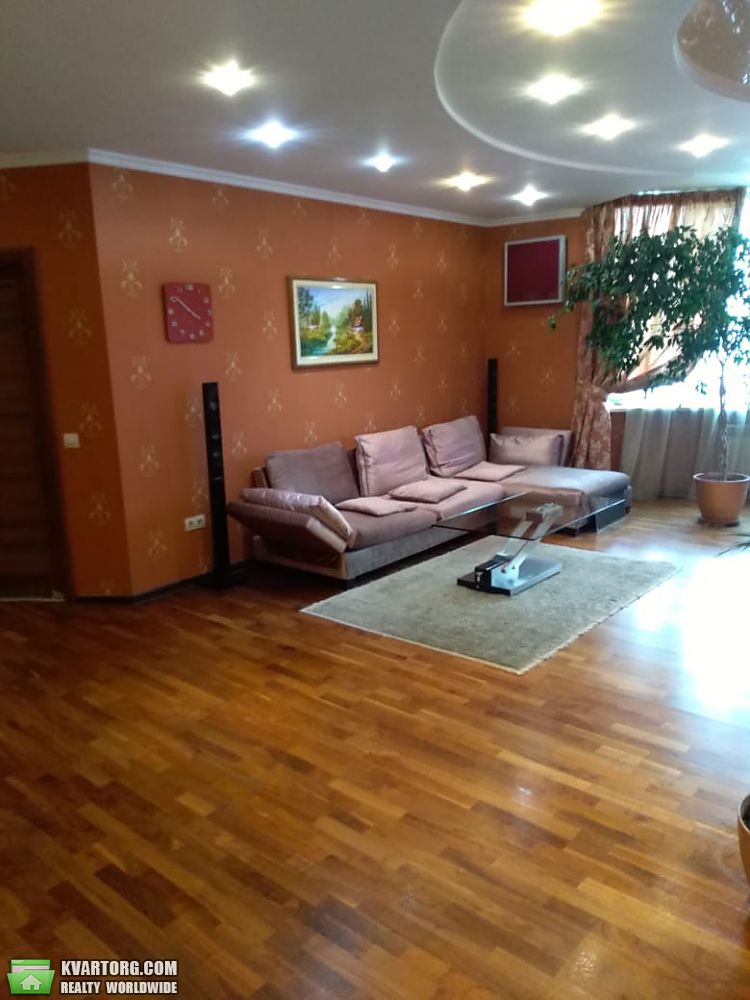 Sell 3-room apartment. Киев, Днепровская набережная — photo 1
