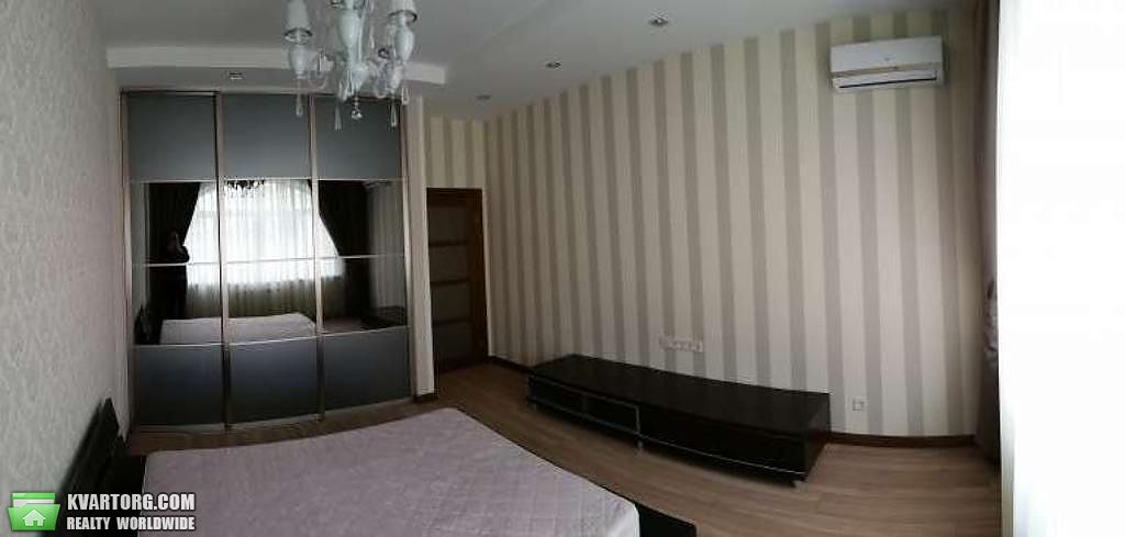 Rent out 4-room apartment. Киев,  Полтавская — photo 5