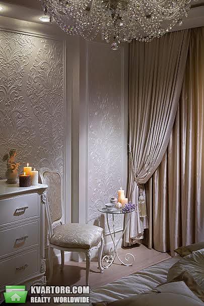 Sell 3-room apartment. Киев,  Драгомирова — photo 1