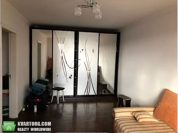 Rent out 2-room apartment. Киев, Березняковского — photo 4