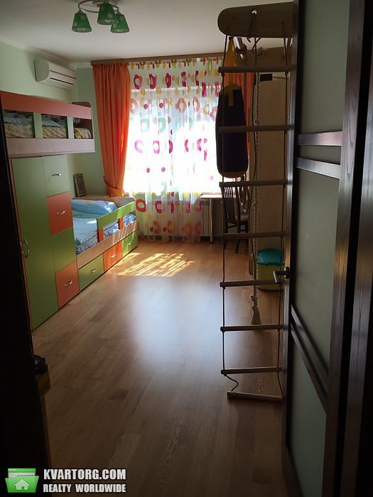 Sell 3-room apartment. Киев,  Урловская — photo 5