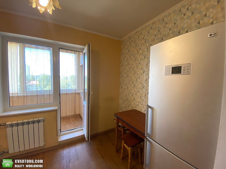 Sell 1-room apartment. Киев,  Приречная — photo 4