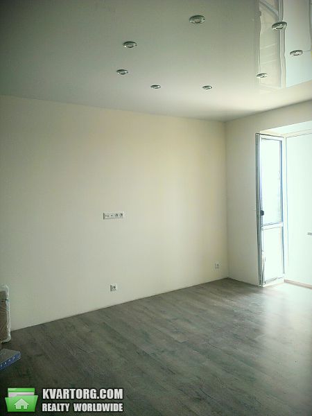 Rent out 1-room apartment. Днепропетровск, Лазаряна — photo 3