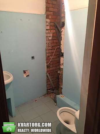 Sell 2-room apartment. Киев,  Урловская — photo 9