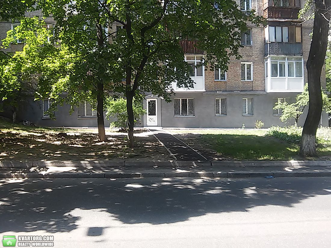 Rent out office. Киев,  Бастионная — photo 1