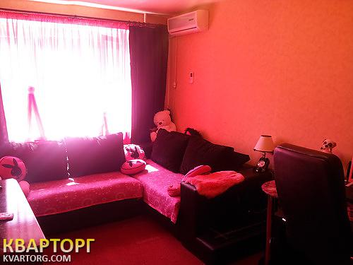 Sell 1-room apartment. Киев,  Львовская — photo 1